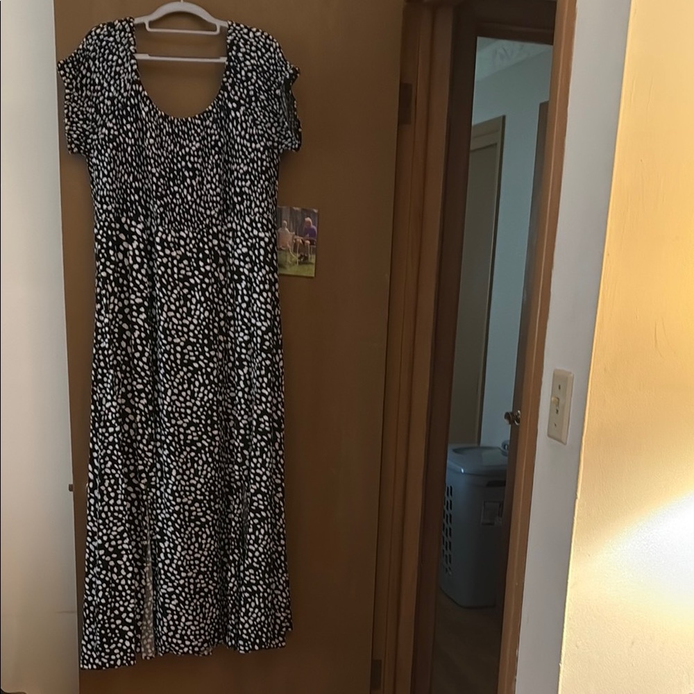 Loralette Monochrome Patterned Dress SHORT SLEEVES PUFFY